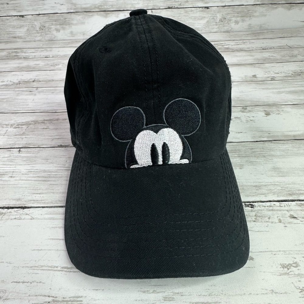DISNEY MICKEY MOUSE and friends Peek a boo black adjustable hat